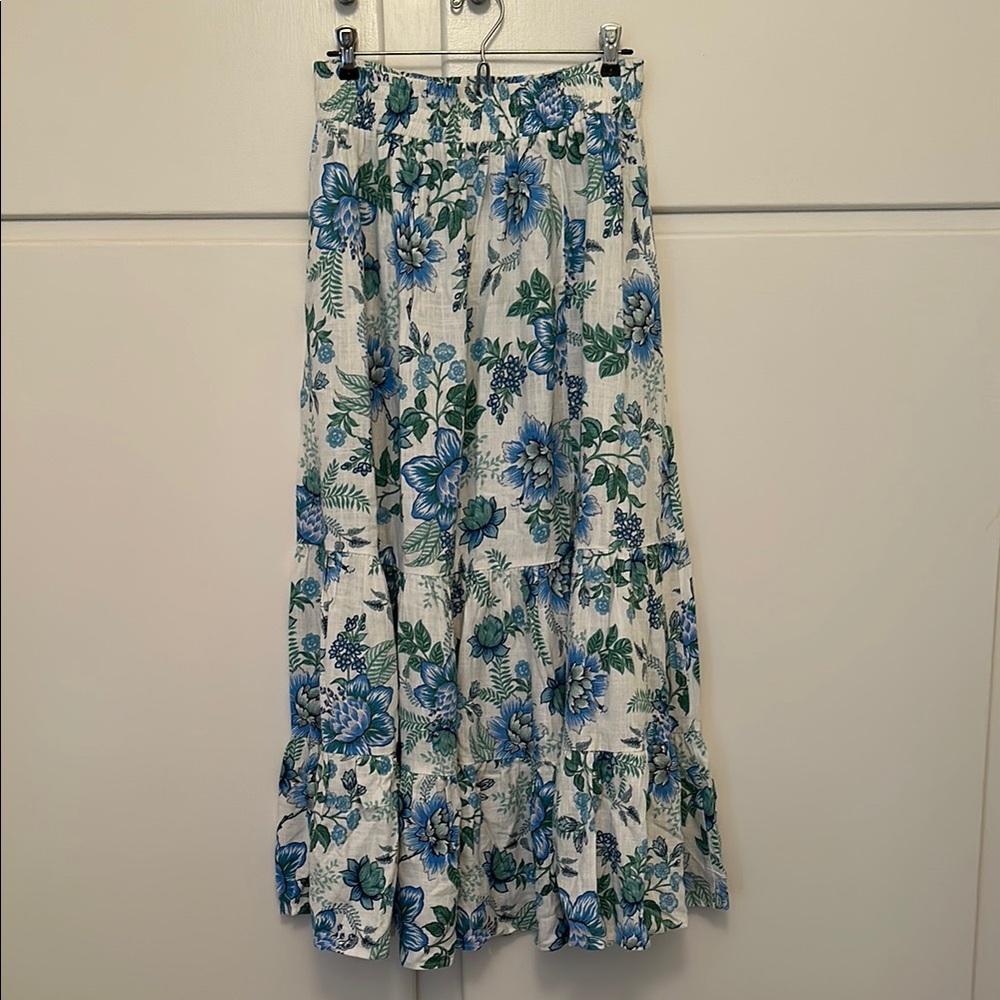 LIKE NEW 100% Linen Lux Floral Blue and White Women's Skirt Maxi Elastic Waist